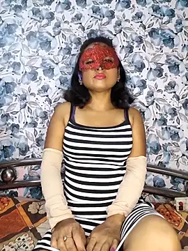 Snapshot of yours_sugar_babe chatting on 11/16/25, 02:55 yours sugar babe online show from 11/16/25, 02:55