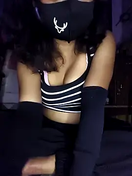 Snapshot of yours_sugar_babe chatting on 12/14/25, 08:46 yours sugar babe online show from 12/14/25, 08:46