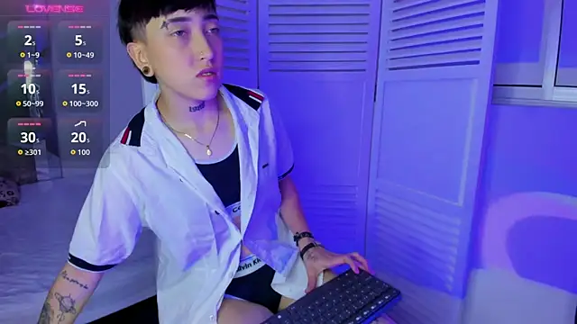 Eryx Eriscor online show from 11/19/25, 01:44