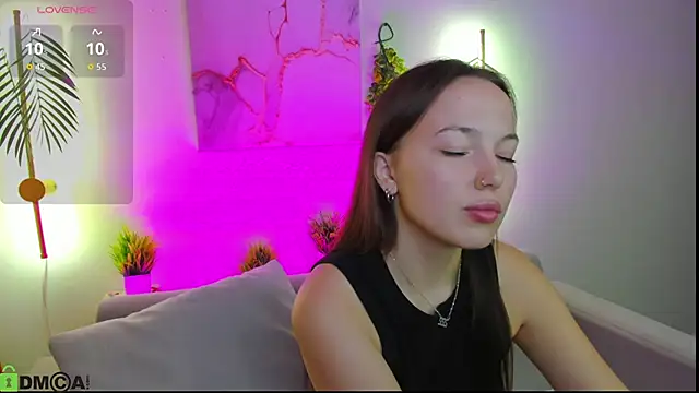 Maria Solis online show from 11/23/25, 12:43