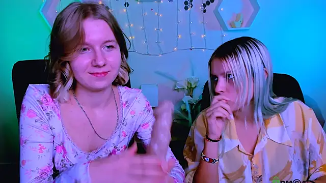 gloria bubble online show from 11/14/25, 10:29