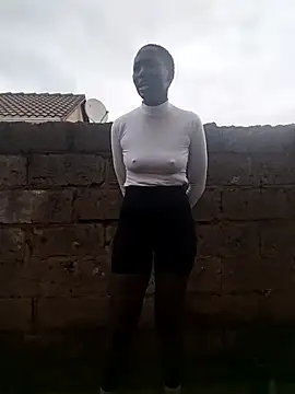 Melanin2002 online show from 04/23/26, 09:19