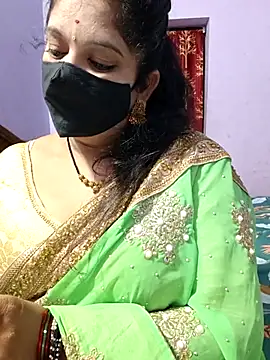 luci-queen online show from 09/10/25, 07:03