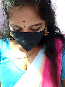 luci-queen online show from 09/20/25, 03:02