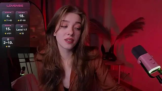 Snapshot of AstraMist chatting on 10/01/25, 02:56 AstraMist online show from 10/01/25, 02:56