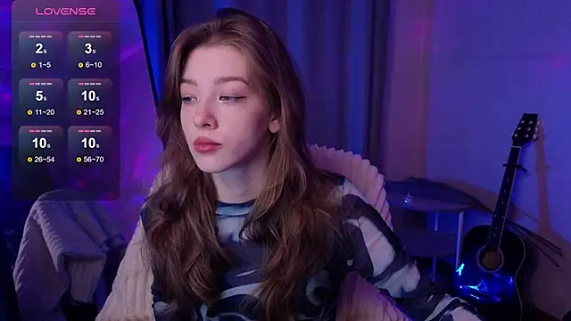 Snapshot of AstraMist chatting on 11/05/25, 01:33 AstraMist online show from 11/05/25, 01:33