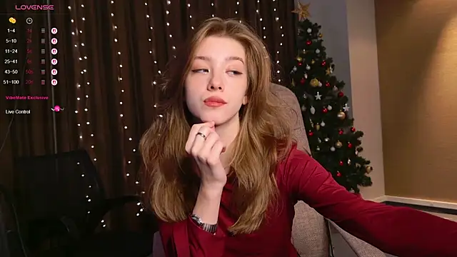 Snapshot of AstraMist chatting on 12/16/25, 05:45 AstraMist online show from 12/16/25, 05:45