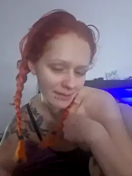 Redhairbiitch online show from 12/18/25, 05:41