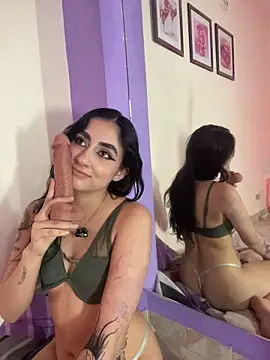 sharlot24 online show from 12/23/25, 03:37