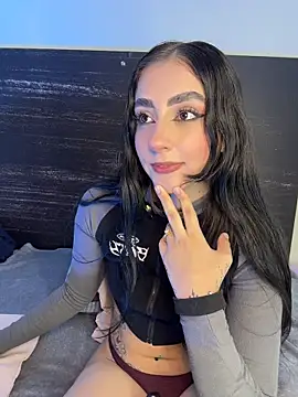 sharlot24 online show from 04/12/26, 03:00