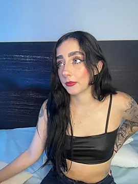 Snapshot of sharlot24 chatting on 05/10/26, 03:12 sharlot24 online show from 05/10/26, 03:12