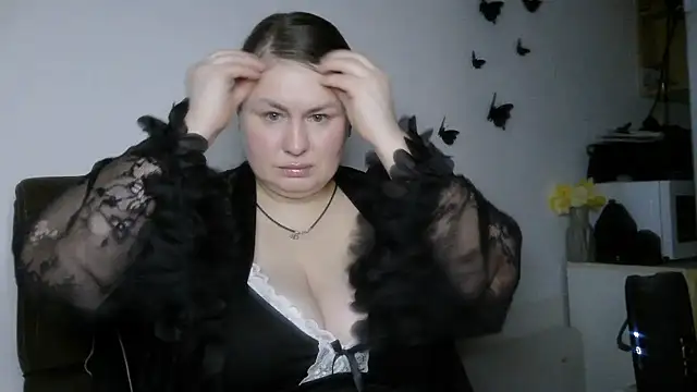 MartaXLove online show from 04/18/26, 05:50