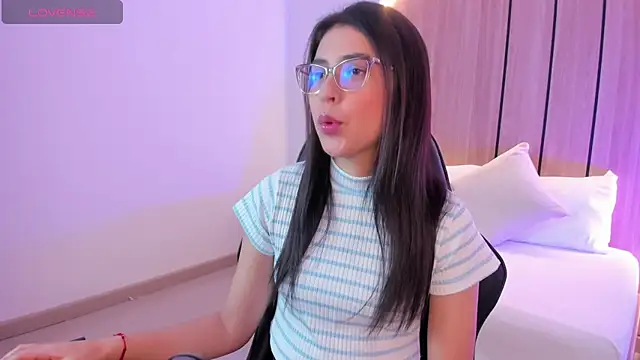 desireee  online show from 02/07/26, 12:20