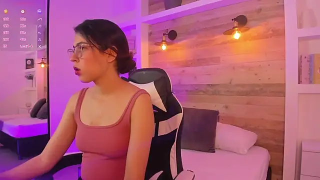 desireee  online show from 02/23/26, 12:46