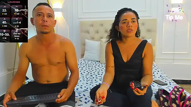 Snapshot of charlotte_dante212 chatting on 09/27/25, 03:44 charlotte dante212 online show from 09/27/25, 03:44