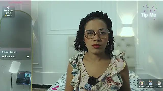 Snapshot of charlotte_dante212 chatting on 10/23/25, 03:39 charlotte dante212 online show from 10/23/25, 03:39