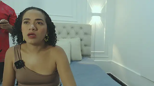 Snapshot of charlotte_dante212 chatting on 10/28/25, 04:38 charlotte dante212 online show from 10/28/25, 04:38