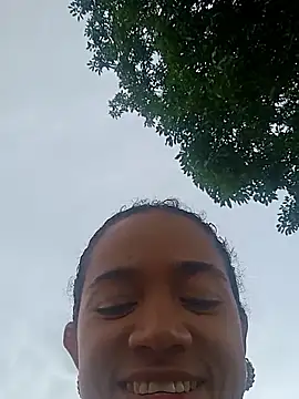 Snapshot of charlotte_dante212 chatting on 11/05/25, 08:31 charlotte dante212 online show from 11/05/25, 08:31