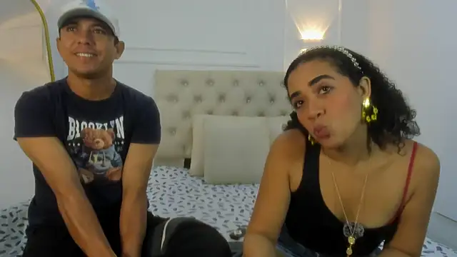 Snapshot of charlotte_dante212 chatting on 11/08/25, 03:39 charlotte dante212 online show from 11/08/25, 03:39