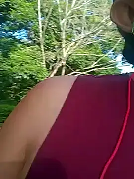 Snapshot of charlotte_dante212 chatting on 11/16/25, 12:44 charlotte dante212 online show from 11/16/25, 12:44