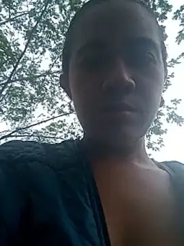 Snapshot of charlotte_dante212 chatting on 11/19/25, 08:20 charlotte dante212 online show from 11/19/25, 08:20