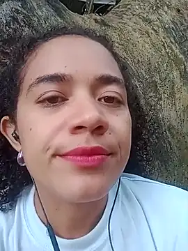 Snapshot of charlotte_dante212 chatting on 11/24/25, 09:36 charlotte dante212 online show from 11/24/25, 09:36