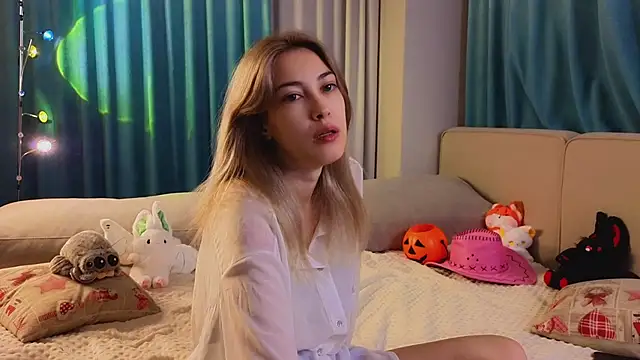 AngelicRice online show from 10/23/25, 11:09