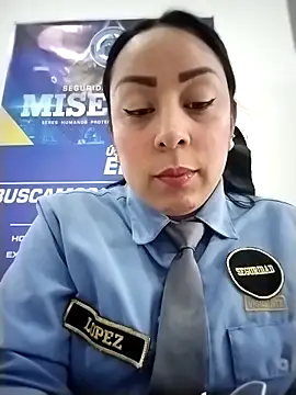 CRISTAL  11 online show from 11/21/25, 12:15