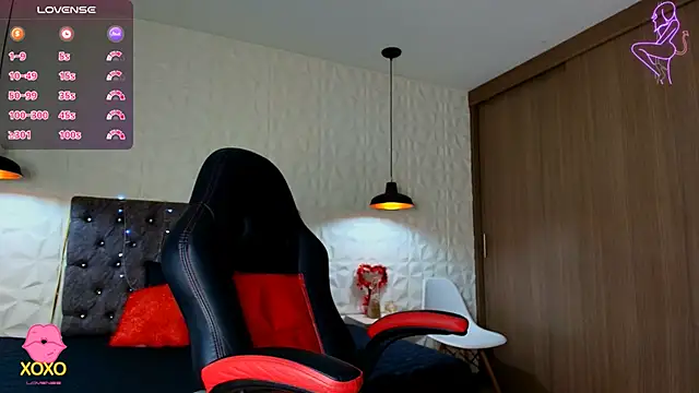 Snapshot of zoe01_dl chatting on 09/20/25, 05:36 zoe01 dl online show from 09/20/25, 05:36