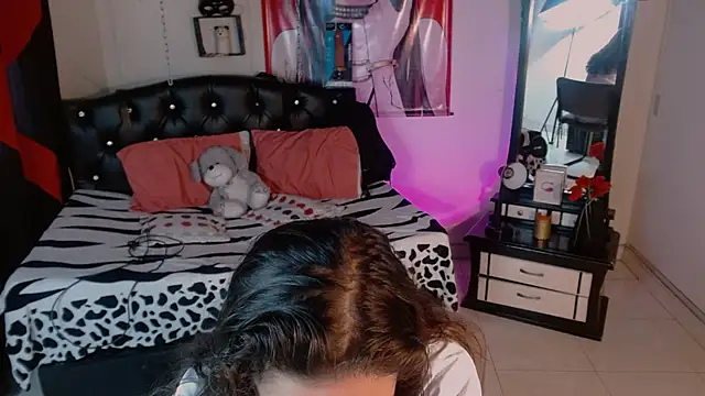 Skylovershot online show from 10/23/25, 07:45