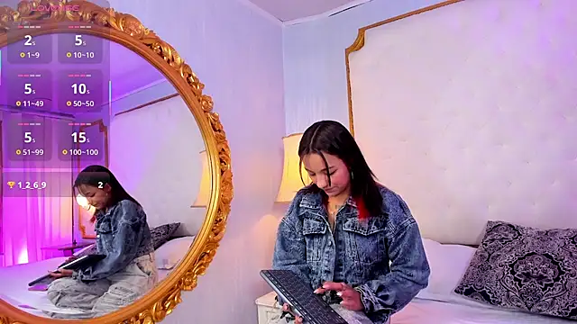 Snapshot of Manelyk_evanss_ chatting on 09/13/25, 11:21 Manelyk evanss online show from 09/13/25, 11:21