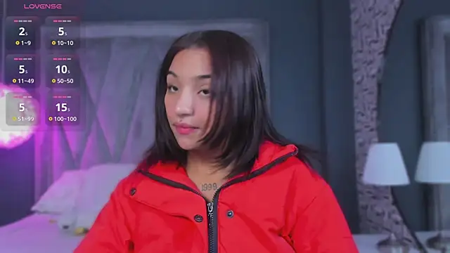 Manelyk evanss  online show from 12/22/25, 11:07