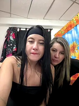 ardiente1805 online show from 11/17/25, 04:18