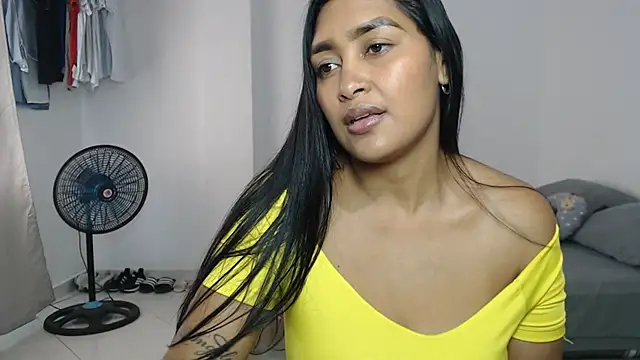 MichellSexxx online show from 10/07/25, 08:39