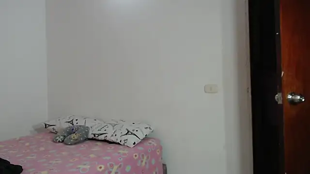 MichellSexxx online show from 10/23/25, 08:18