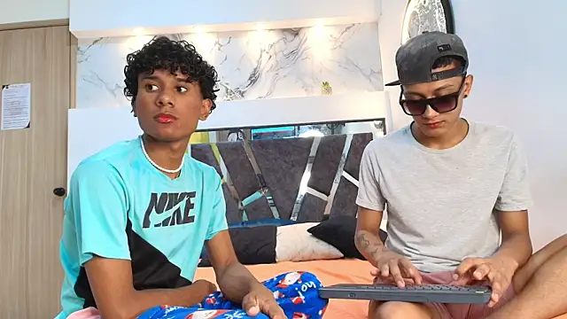 Snapshot of YOUNGS_GUYS chatting on 09/12/25, 07:47 YOUNGS GUYS online show from 09/12/25, 07:47