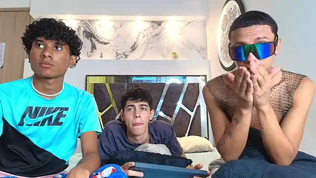 Snapshot of YOUNGS_GUYS chatting on 09/29/25, 07:19 YOUNGS GUYS online show from 09/29/25, 07:19