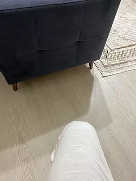 Snapshot of banuemre28 chatting on 09/20/25, 09:16 banuemre28 online show from 09/20/25, 09:16