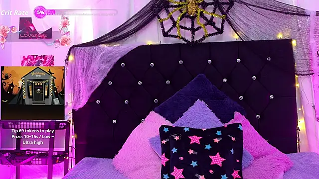 lizz bela1 online show from 10/29/25, 10:11