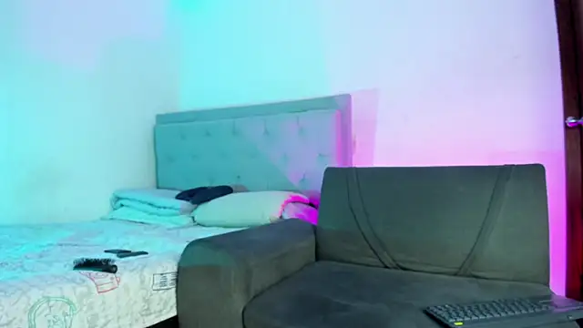 twinkDuohot online show from 04/07/26, 10:20