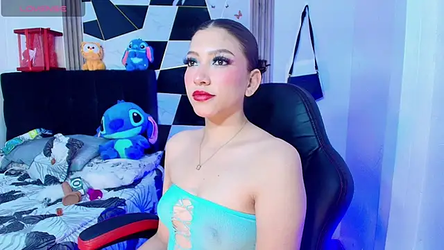 sophia arevalo online show from 11/27/25, 03:19