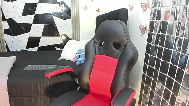 sophia arevalo online show from 03/15/26, 03:12