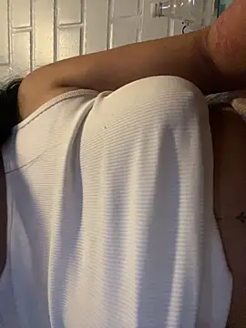 Franchiigtita online show from 11/19/25, 03:39