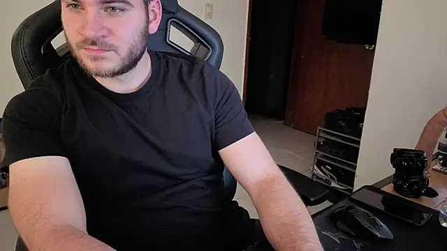 Paul00474 online show from 09/23/25, 03:20