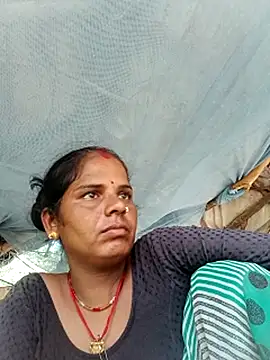 Snapshot of Sapna_cutt chatting on 09/14/25, 07:18 Sapna cutt online show from 09/14/25, 07:18