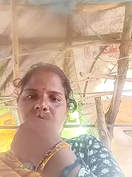 Snapshot of Sapna_cutt chatting on 09/16/25, 05:19 Sapna cutt online show from 09/16/25, 05:19