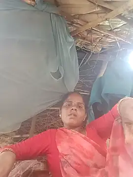 Snapshot of Sapna_cutt chatting on 09/19/25, 11:33 Sapna cutt online show from 09/19/25, 11:33