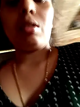 Cute Pagli online show from 10/06/25, 05:38