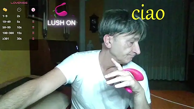 lattediyak online show from 10/25/25, 12:18