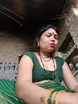 Snapshot of Rashili_jaan chatting on 07/18/26, 02:05 Rashili jaan online show from 07/18/26, 02:05